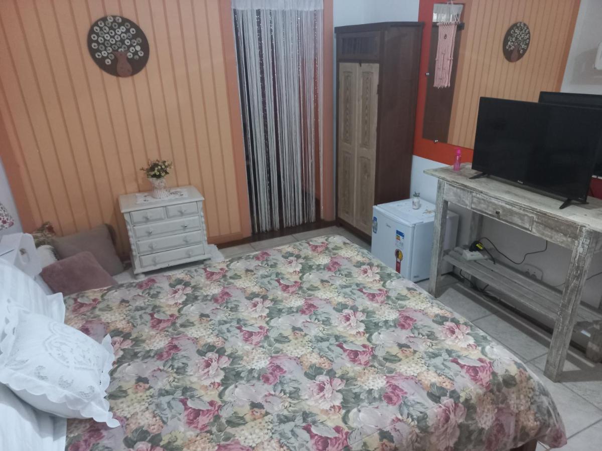 Atelier Casa Do Ipe Amarelo